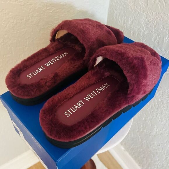 STUART WEITZMAN Elodie Chill Faux Fur Slide Slipper‎ Sandal Size 9 Cranberry NWT - Picture 1 of 16